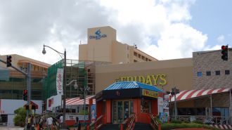 關島廣場飯店 Guam Plaza Resort & Spa