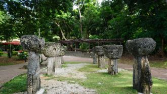 關島拉堤石公園 Latte Stone Park