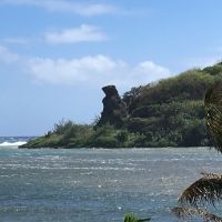 關島熊岩